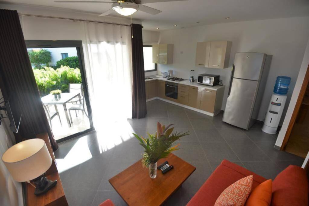 Oasis Apartment C4 Inside Aligio Residence Hotel ลาสแตร์เรนาส ภายนอก รูปภาพ